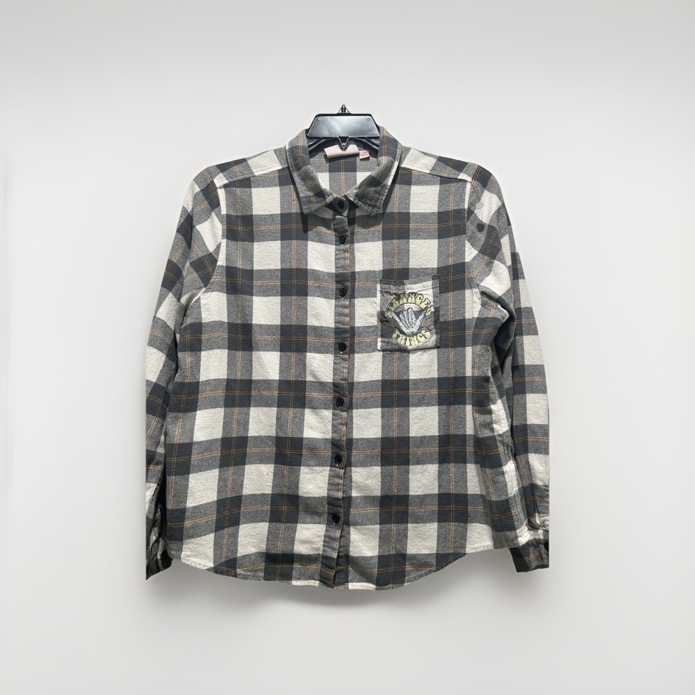 Stranger Things Shirt Womens Large Gray White Plaid Embroidered Pocket Flannel